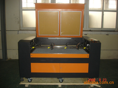 專業(yè)品質(zhì)，值得信賴——上海創(chuàng)鳴激光設(shè)備廠廣告與激光雕刻機(jī)供應(yīng)